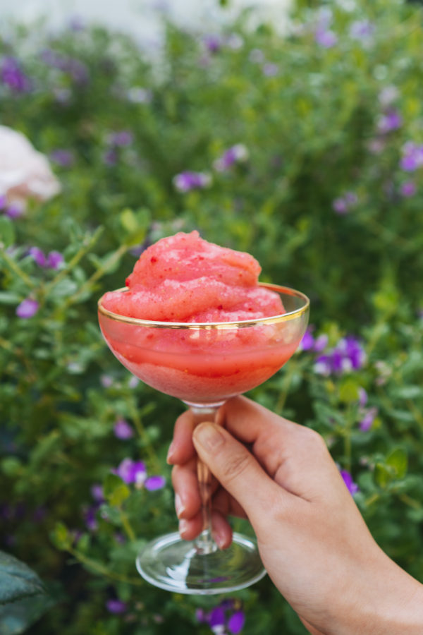Strawberry Frosé